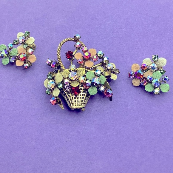 Vintage Triad Floral Basket Brooch and Earring Set - Picture 2 of 4